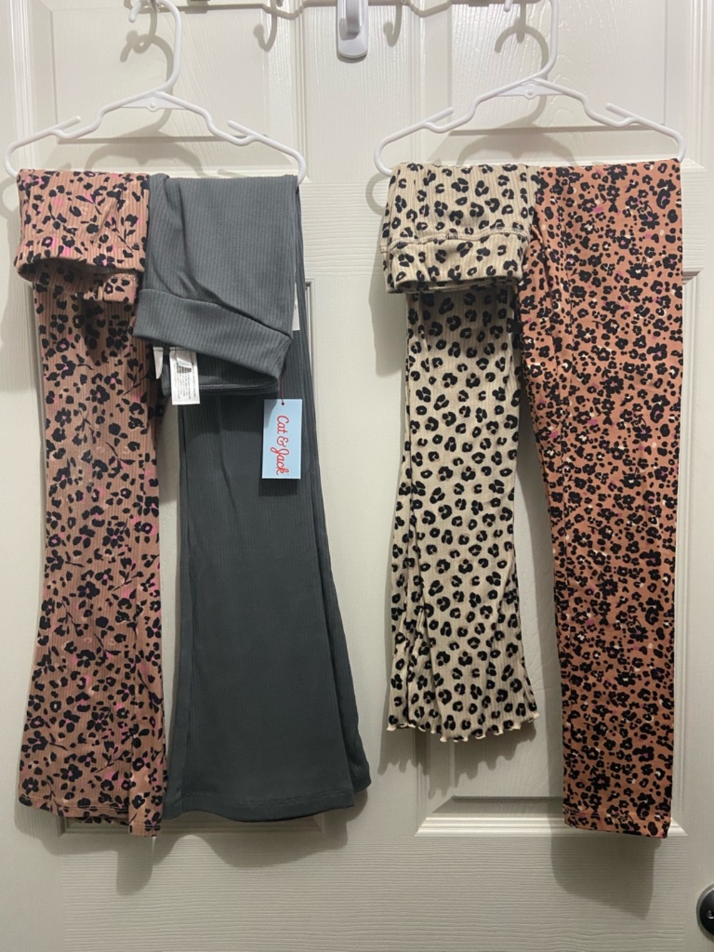 Cat & Jack Ribbed Gray Leggings + 3 Leopard Print Pants Bundle